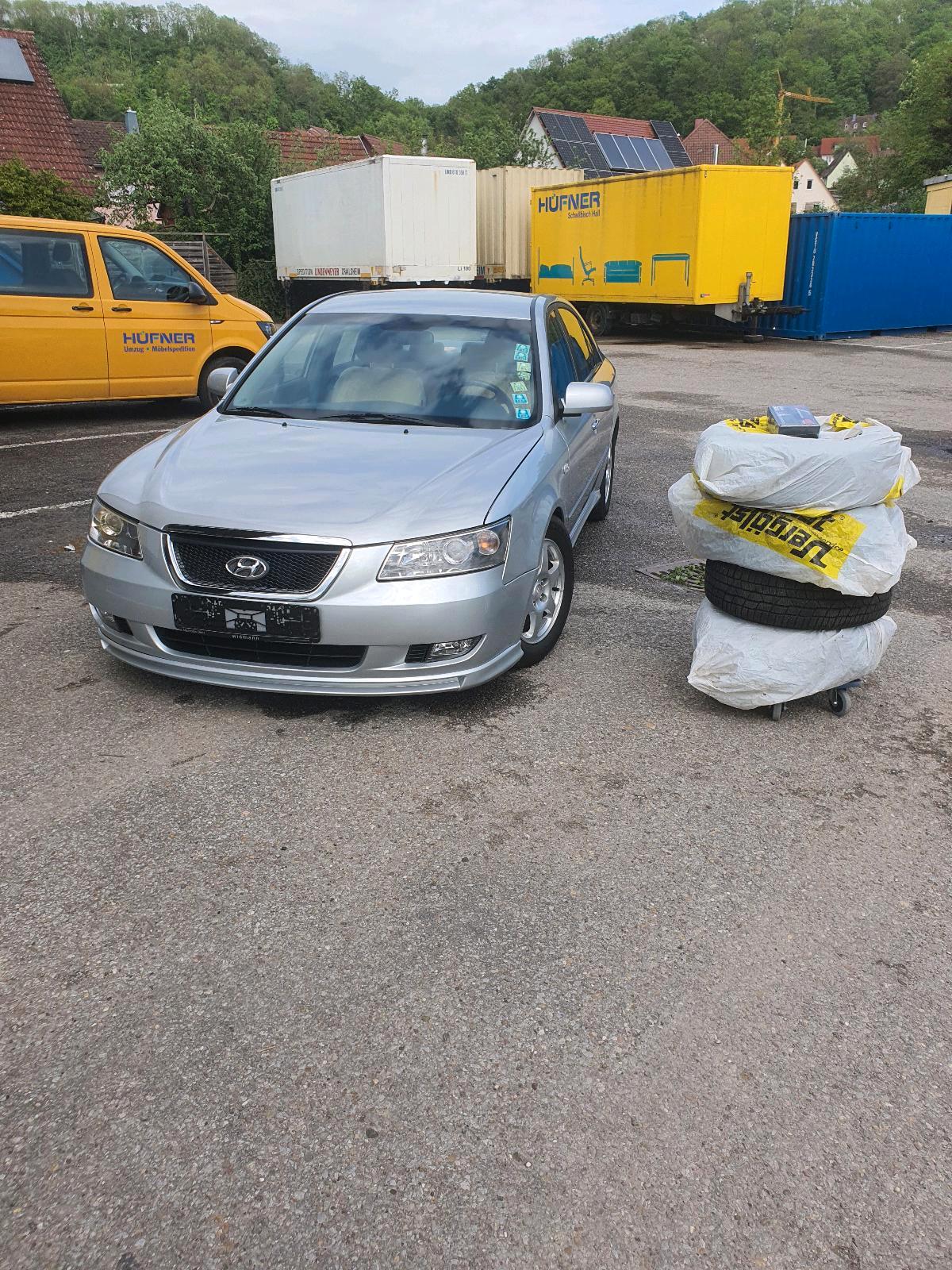 Abbildung des Autos Hyundai sonata