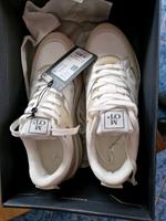 Neue Sneaker Niedersachsen - Emden Vorschau