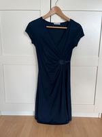 Kleid Promod Gr. XS samtig Nordrhein-Westfalen - Erkrath Vorschau
