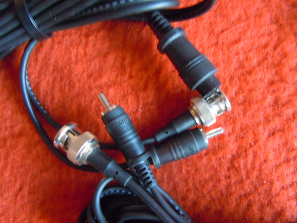 Kiste voll mit 19 Kabel Adapter Stecker Hifi Stereo Mono Hirschma in Aachen