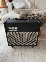 VOX AD15VT Valvetronic Gitarrenverstärker Röhre + Modelling Amp Niedersachsen - Isernhagen Vorschau