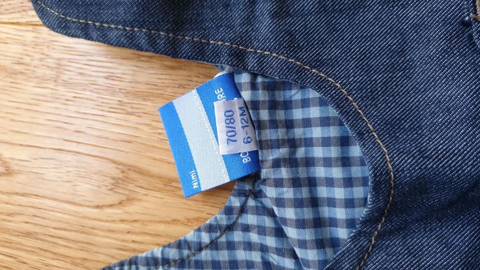 Finkid Latzhose Outdoorhose Jeans Besatz neuwertig 74 80 in Wangen im Allgäu