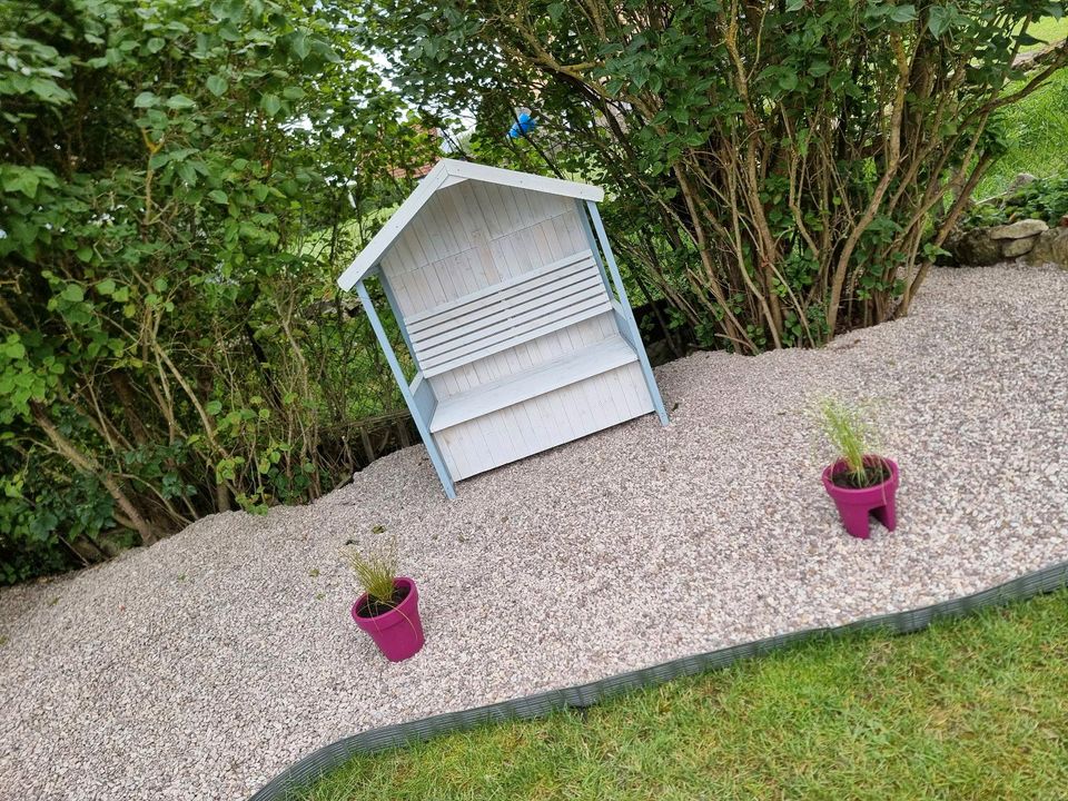 Gartenarbeiten Hecke schneiden, Rasenmähen u.v.m in Kronach