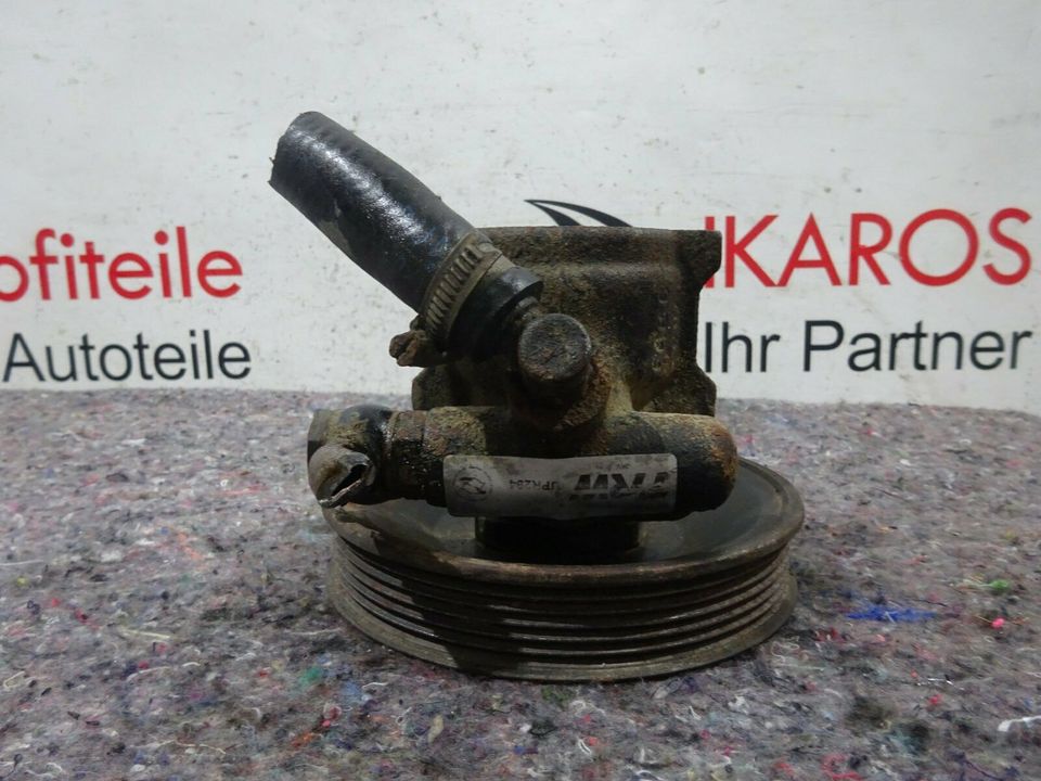 VW T4 7D LT 2,5 Diesel Servopumpe Pumpe Servo 074121031 in Bruchsal