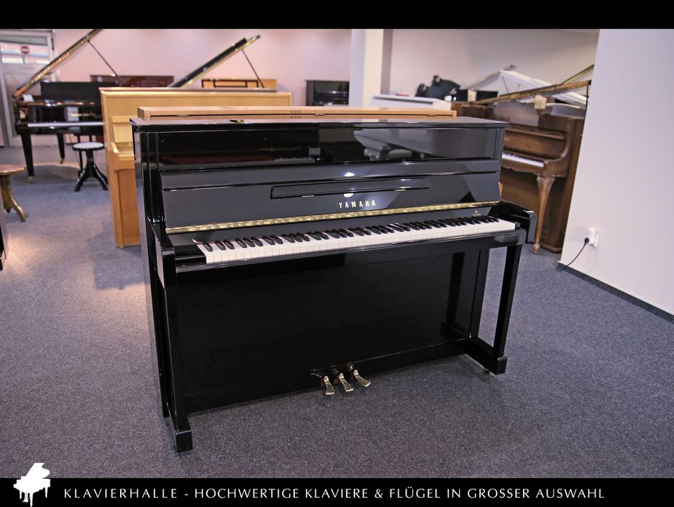 Hochwertiges Yamaha Klavier, V-114, schwarz poliert ★ Bj.2001 in Geist