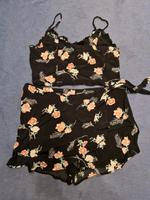 About You Sommer Set Hosenrock und Crop Top Blumen Gr XL Nordrhein-Westfalen - Elsdorf Vorschau