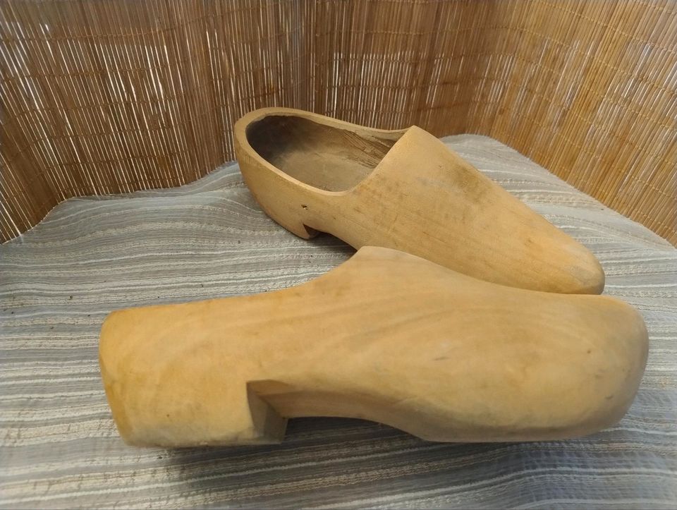 Alte Klompen / Holländer Holzschuhe, Gr. 39 - 40, Deko in Fürth