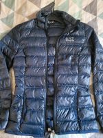 Original Armani sehr leichte Steppjacke gr.xs Nordvorpommern - Landkreis - Ribnitz-Damgarten Vorschau