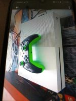 Xbox  S one mit Controller Nordrhein-Westfalen - Hövelhof Vorschau