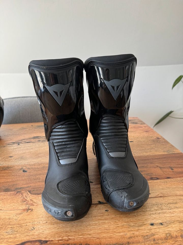 Motorradstiefel Dainese in Pegnitz