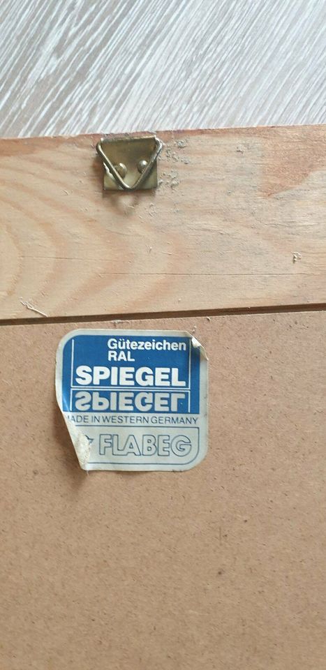 SPIEGEL   Gütezeichen RAL   FLABEG in Büdelsdorf