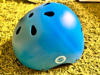 Fast neuer Kinder Fahrradhelm XJD Gr. M 54-59cm - blau Hessen - Münzenberg Vorschau