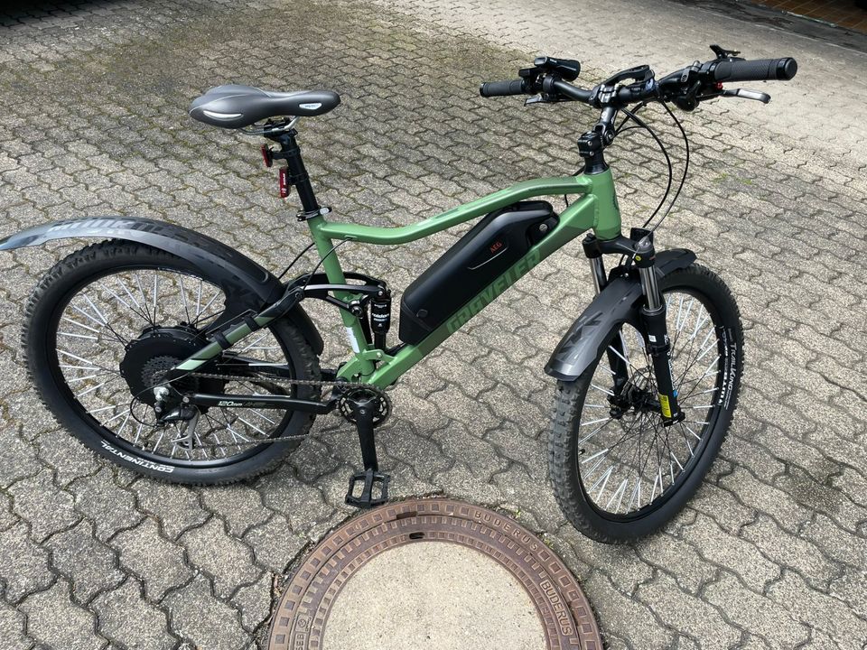 Prophete Graveler 22.EMM.10 27,5" E Bike MTB Fully in Amöneburg