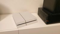 Playstation 4 slim weiß + Joypad Essen-West - Holsterhausen Vorschau