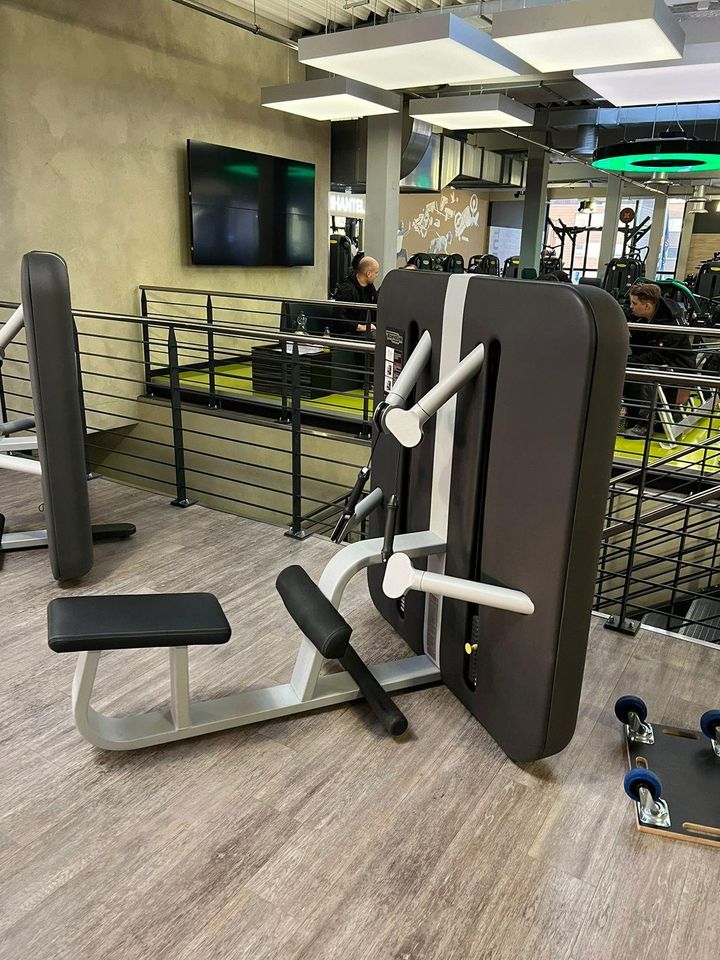 Technogym Selection Pro Gerätepark, 17 PCS in Langenfeld