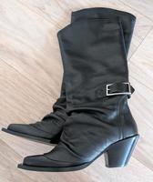 Super schöne ZARA SRPLS Echtleder Stiefel Größe 40 *NEU* 299€ Berlin - Reinickendorf Vorschau