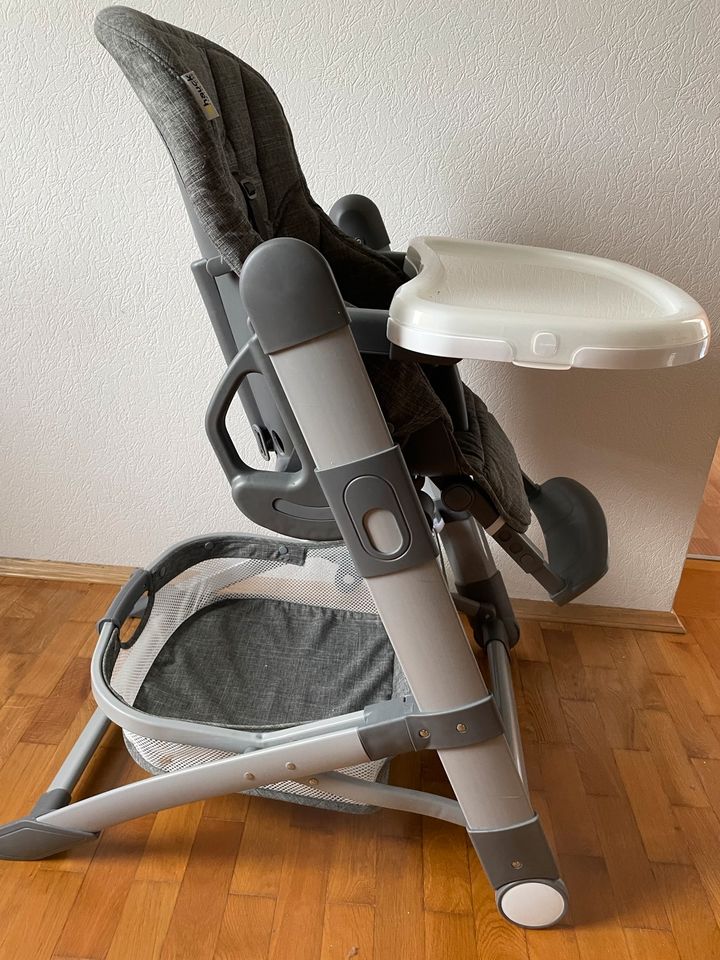 Hochstuhl Hauck Crow up grau Baby Kinder Stuhl in Auerbach (Vogtland)