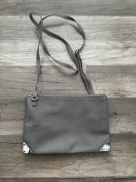 Damen Handtasche H&M Party-Umhängetasche grau 2 Fächer Sachsen-Anhalt - Magdeburg Vorschau