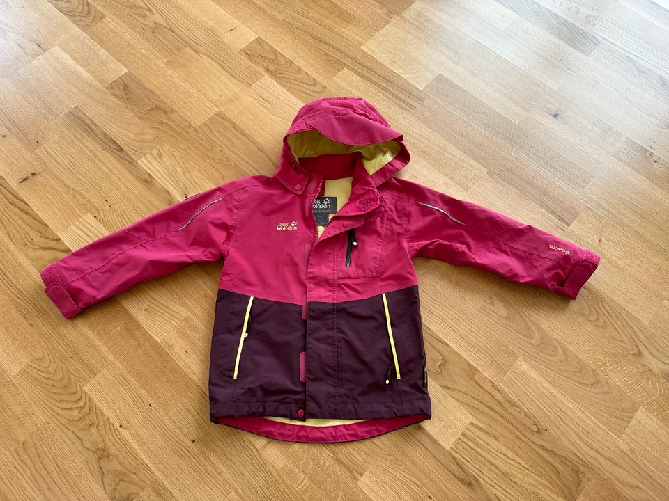 Jack Wolfskin 3in1 Funktionsjacke Größe 104  mit Innenjacke Top in Eckental 