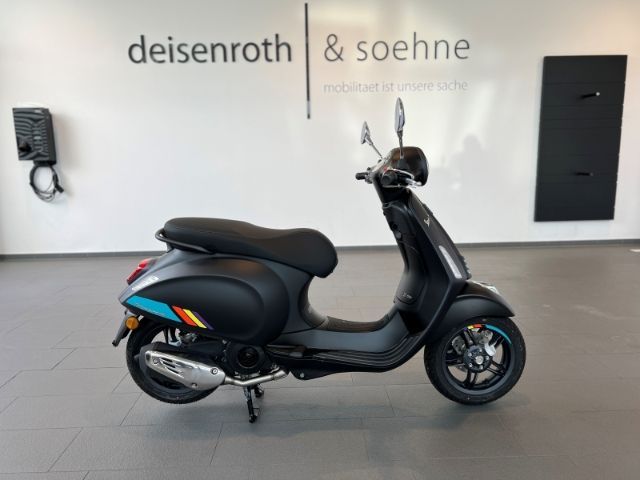 Vespa Primavera 125 S Schwarz Convinto Matt in Alsfeld