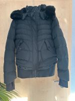 Schöne schwarze Winterjacke Wellensteyn Queens Gr. L *neuwertig* Nordrhein-Westfalen - Minden Vorschau