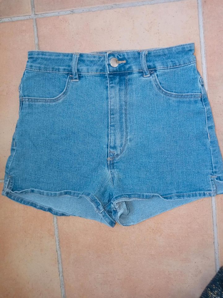 Short Jeans XS 34 in Ascheberg