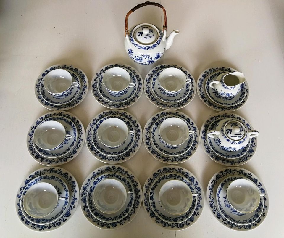 Vintage, Japanisches Teeservice für 10 Personen, 37teilig in Lübeck