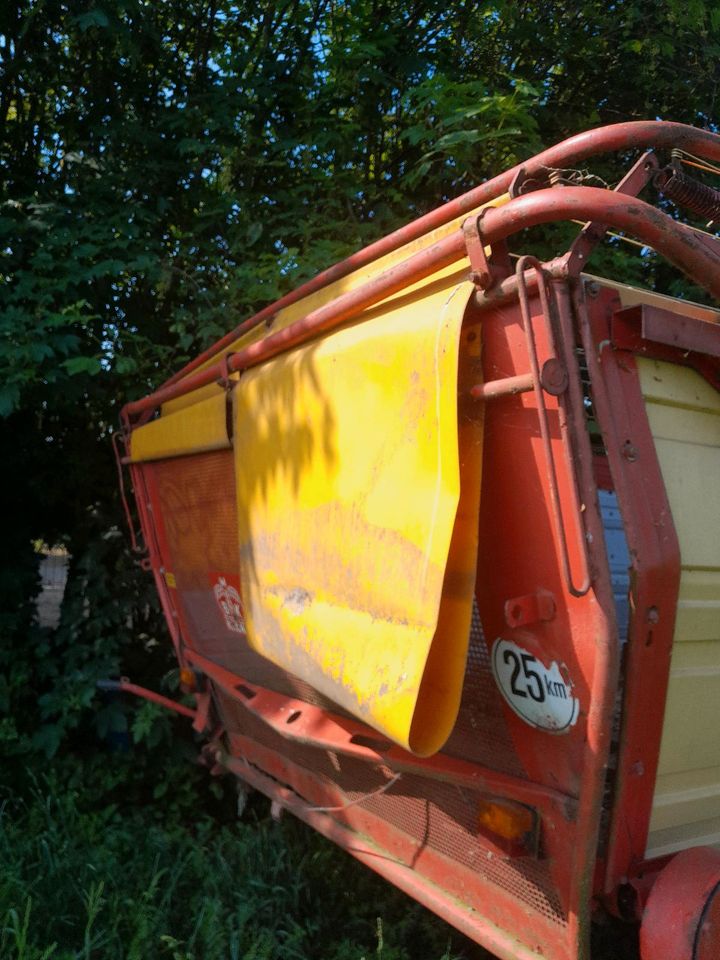 Krone Ladewagen Turbo 2900 in Friedberg (Hessen)