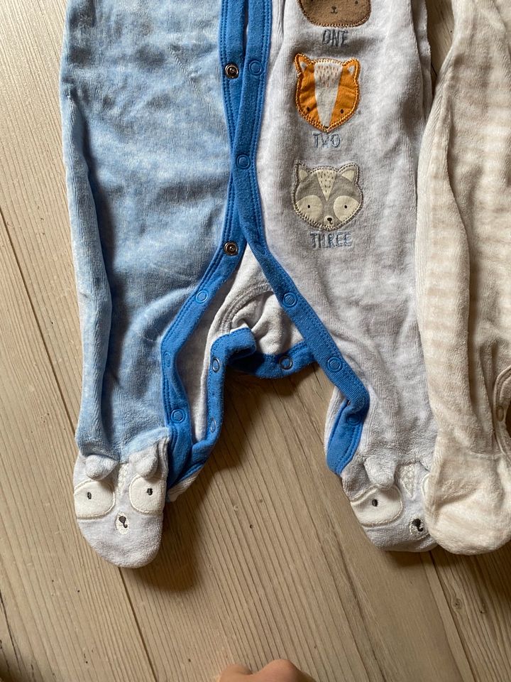 Set Größe 62~ Baby Club~ Strampler~ Schlafanzug~ Newborn~ in Allersberg