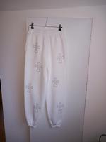 REVIEW Sweatpants Jogginghose mit Strasssteinbesatz in offwhite Nordrhein-Westfalen - Ennepetal Vorschau