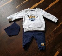 C&A Minion Set Hose Pullover weiß blau navy Gr. 68 Bayern - Moosburg a.d. Isar Vorschau