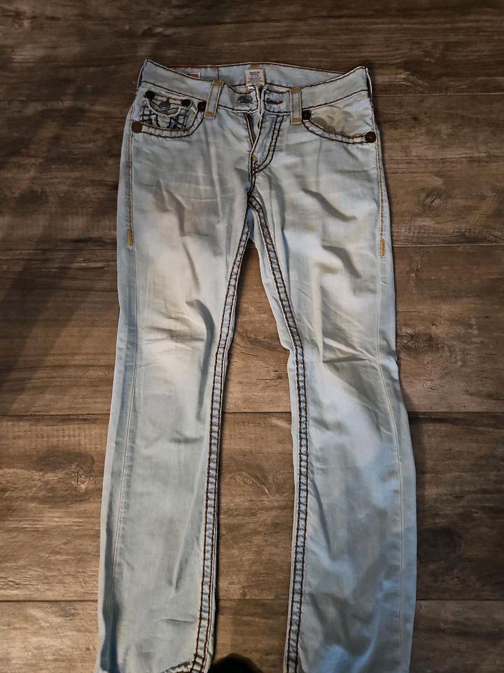 Jeans von True Religion gibt's nicht mehr zu kaufen in Goch