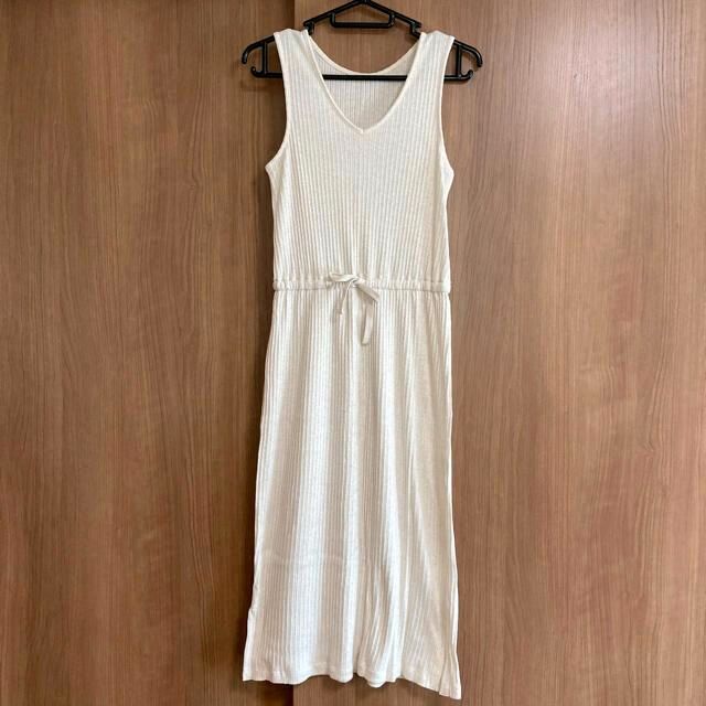 Uniqlo Damen pointelle lounge dress Größe S 30 Natural Neu in Berlin