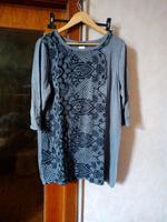 Langer Pullover in gr.46 von Laura Kent Niedersachsen - Wilhelmshaven Vorschau