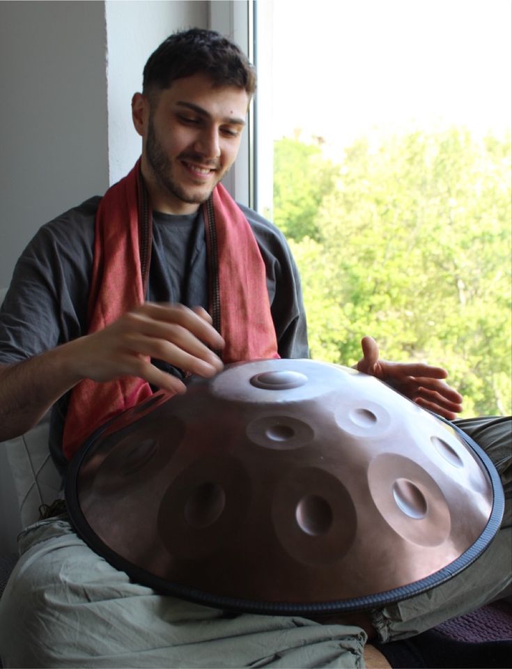 Handpan Privat Unterricht in Frankfurt in Frankfurt am Main