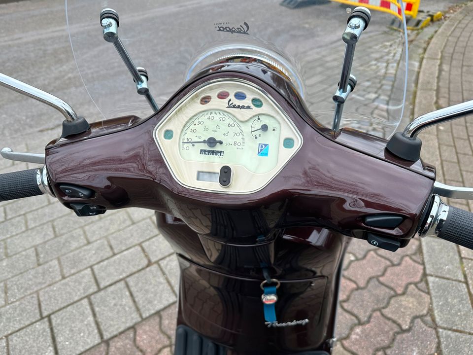 Vespa LX 50/25 Mofa Touring Aus 1.Hand Nur 3617 KM in Herne