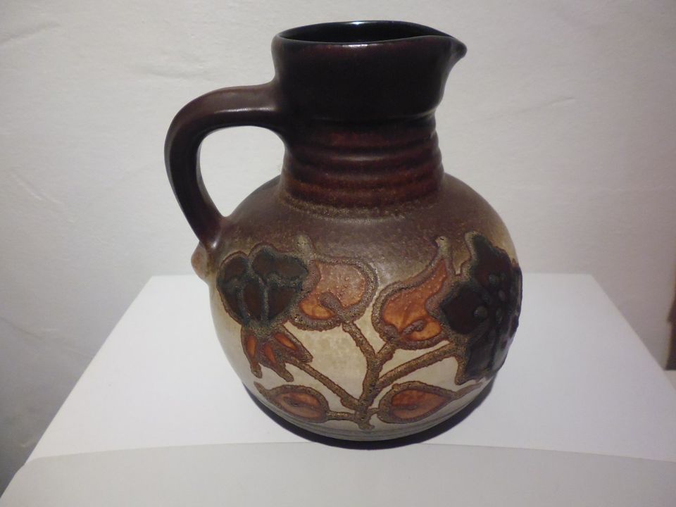 Vase - BAY Keramik - 631 20 - Motiv Blumen - Krug - braun in Stockheim Oberfr