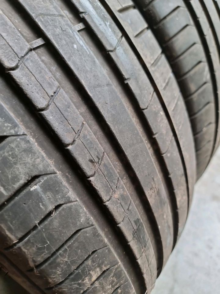 2x 245 40 R20 100Y XL Pirelli RunFlat Sommerreifen in Stuttgart