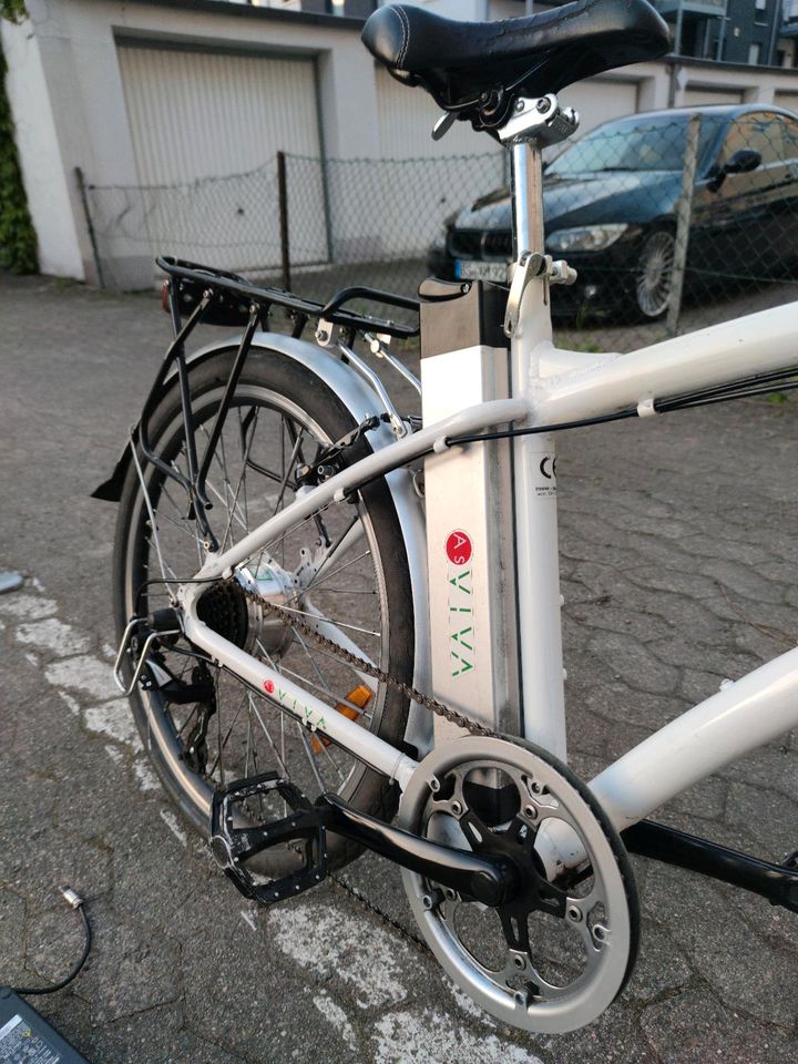 E-Bike  Fahrrad 26 Zoll in Braunschweig