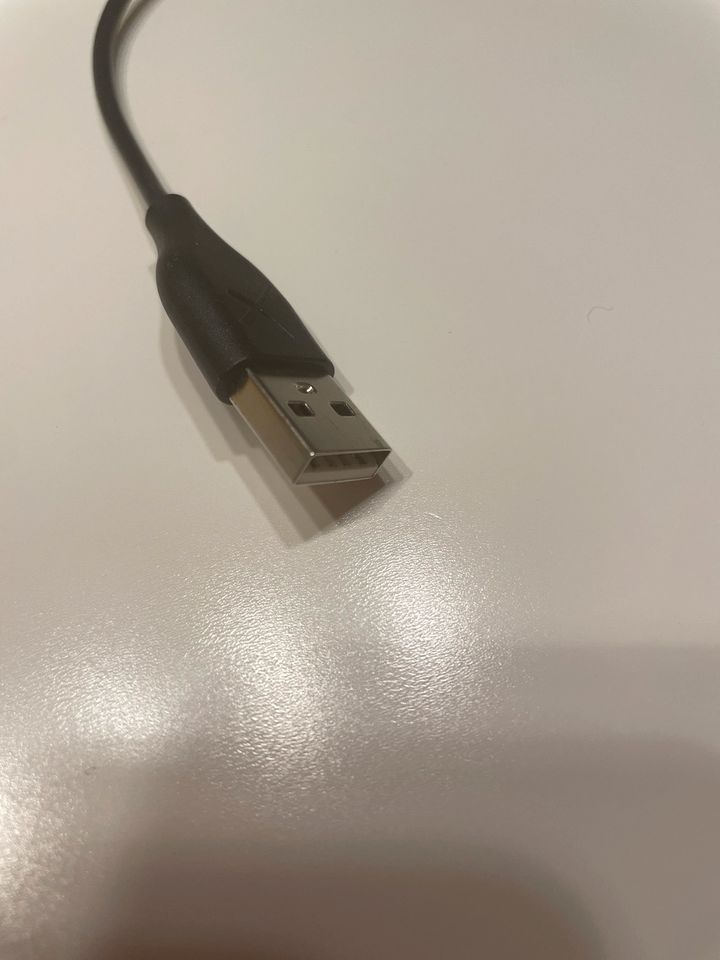 X-Layer Ladekabel Ladestation induktiv USB USB-C neuwertig in Starnberg