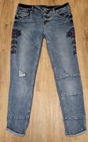 DENIM 1982 Stretch Jeans W29 Slim bestickt distressed Nieten Nordrhein-Westfalen - Dorsten Vorschau