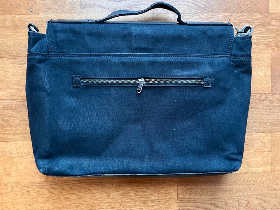 Umhängetasche / Laptoptasche Herren von FILIPPA K in Freising