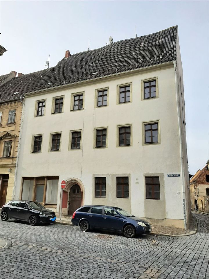 Stattliches Mehrfamilienhaus, Innensanierung begonnen in Torgau