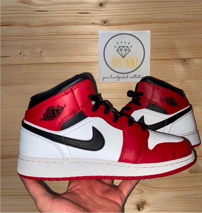 ✅Nike Jordan 1 Mid GS Chicago White Toe (Rot/Weiß) 39 / 6,5Y in Treuen