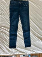 Frauen Jeans W28 L30 Hessen - Eltville Vorschau