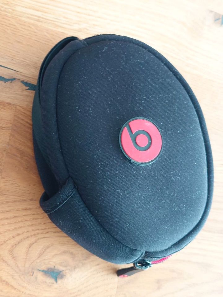 Beats Solo 1 Original Kopfhörer Tasche Case in Hannover