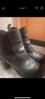 Zweimal angezogen, Tommy Hilfiger Stiefel Stuttgart - Weilimdorf Vorschau