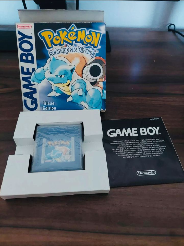 Gameboy Pokemon Blaue Edition + OVP *speichert* in Stuttgart
