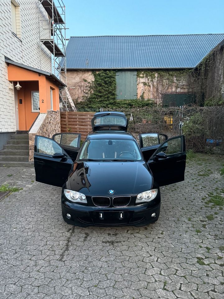 BMW 1er e87 Kombi PKW 118i Benzin kein Diesel in Beulich