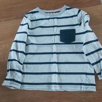 ☆ H&M T-Shirt 122/128 ☆ Niedersachsen - Hatten Vorschau